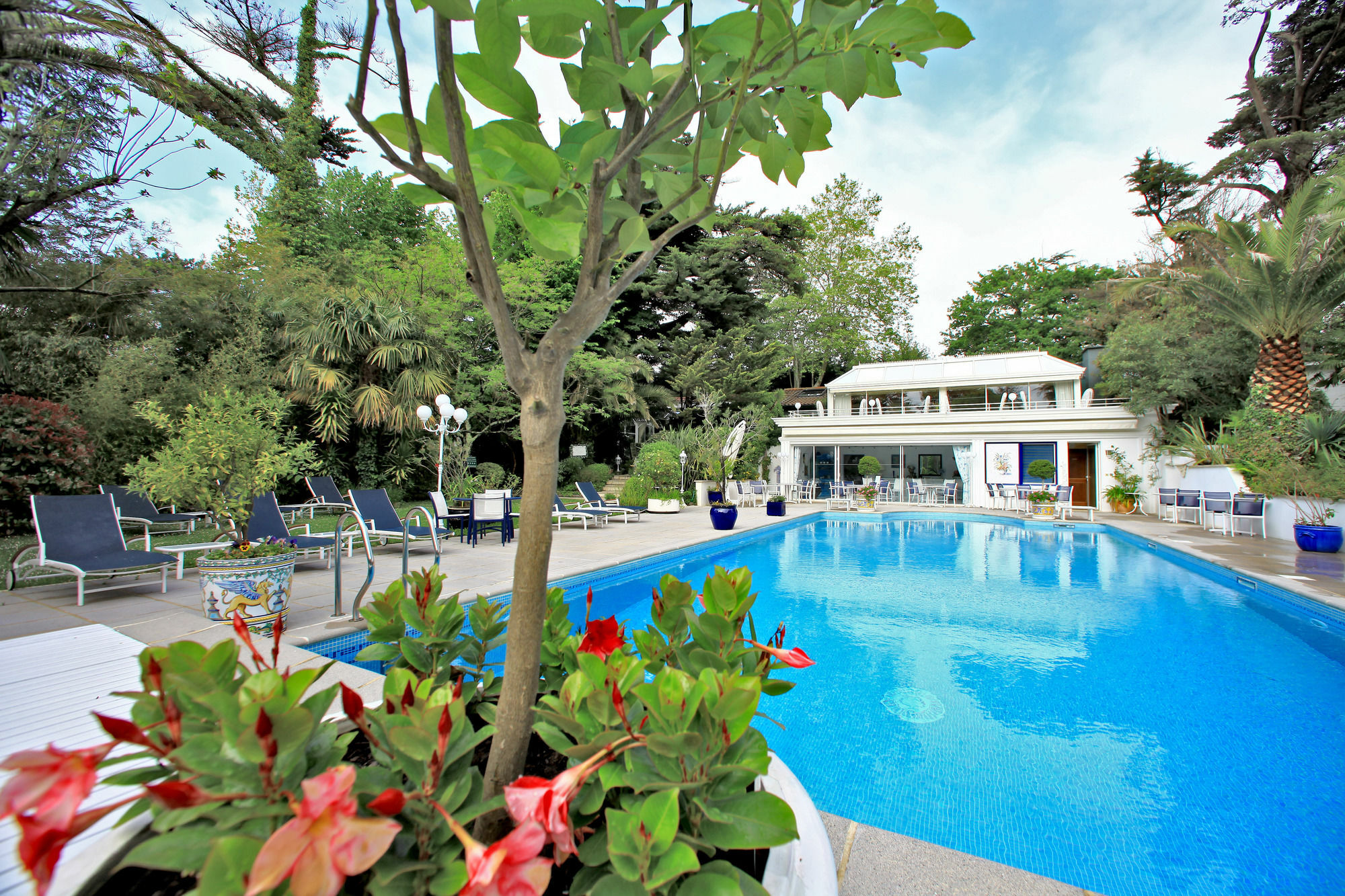 Hôtel Parc Victoria Saint-Jean-de-Luz Exterior foto